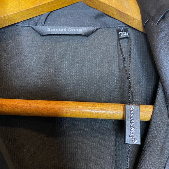 Samuel Dong Button up collared blouse textured long sleeve black satin NEW! - Picture 3 of 7